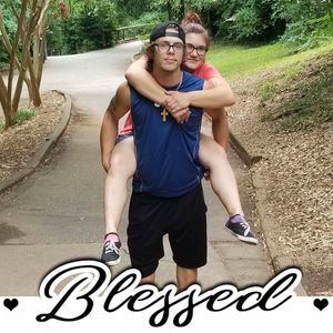 Meet your Posher, Cassie